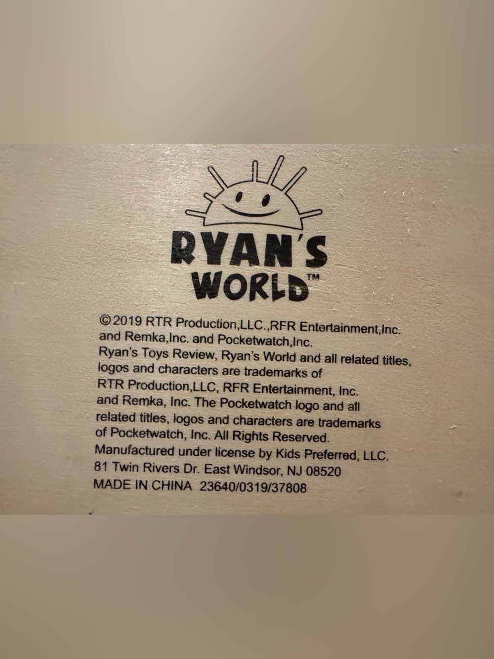 Ryan’s World Pizza Food Truck Wooden Puzzle - Picture 3 of 3